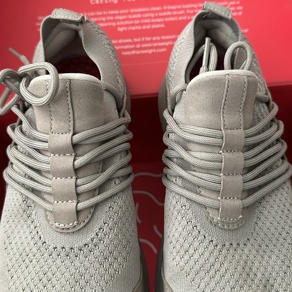 Lane Eight Lunar Gray Trainer - Picture 3 of 9